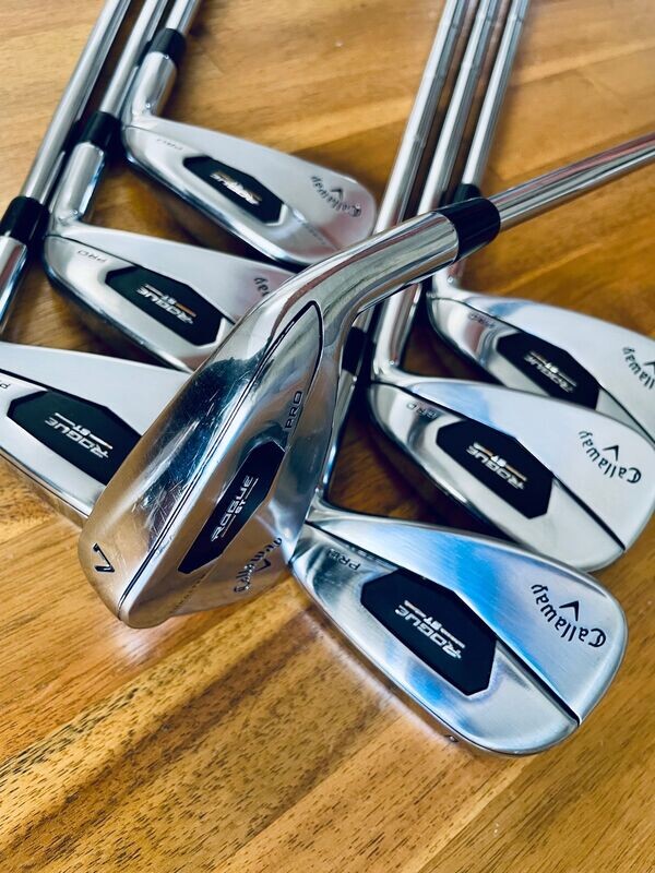*PRISTINE* Callaway Rogue ST Pro 4-P Iron Set- AMT Tour White X100 Shafts