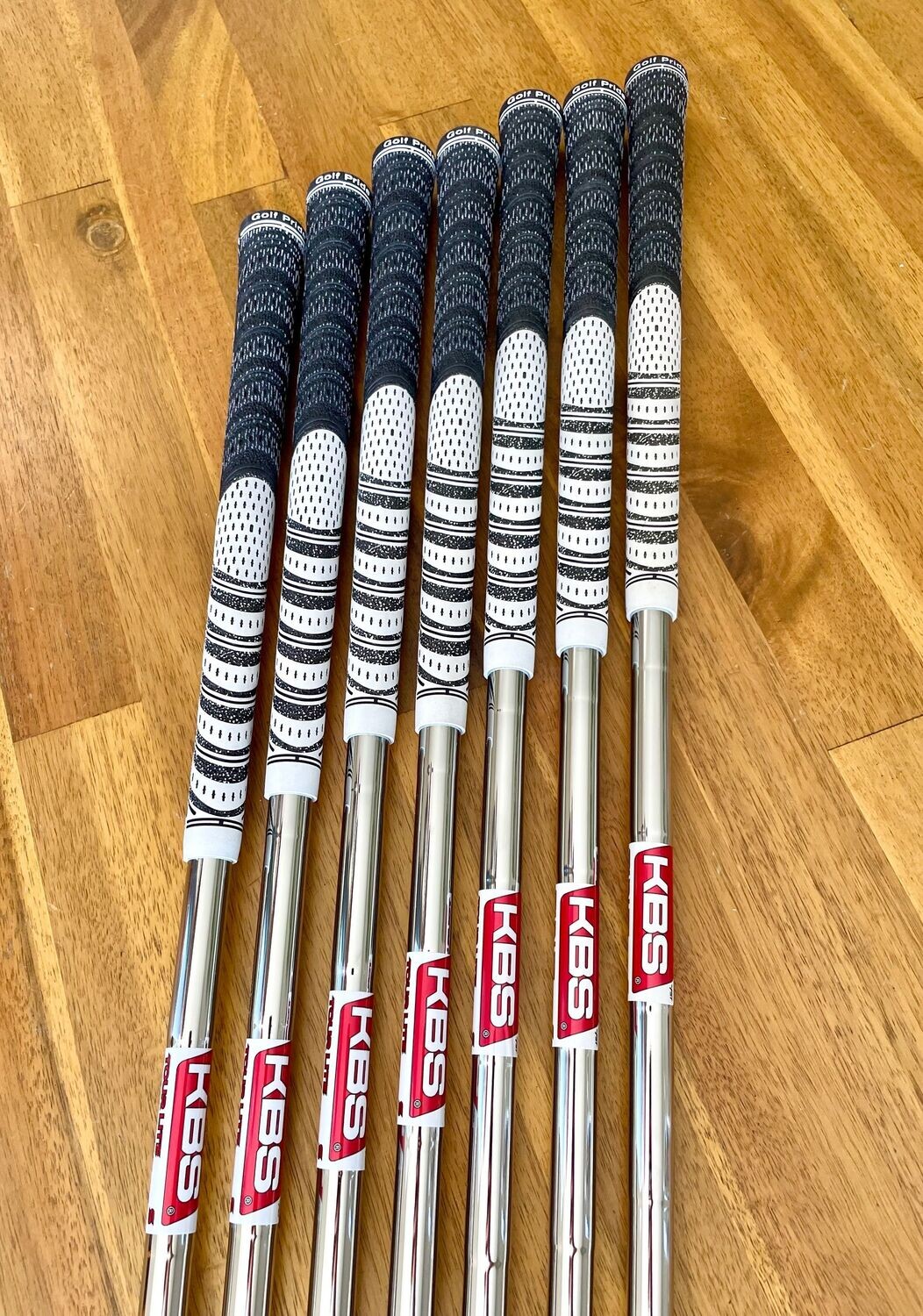 NEW* Srixon ZX7 MKII 4-P Iron Set- KBS Tour Lite Stiff Shaft NEW* Srixon ZX7 MKII 4-P Iron Set- KBS Tour Lite Stiff Shaft