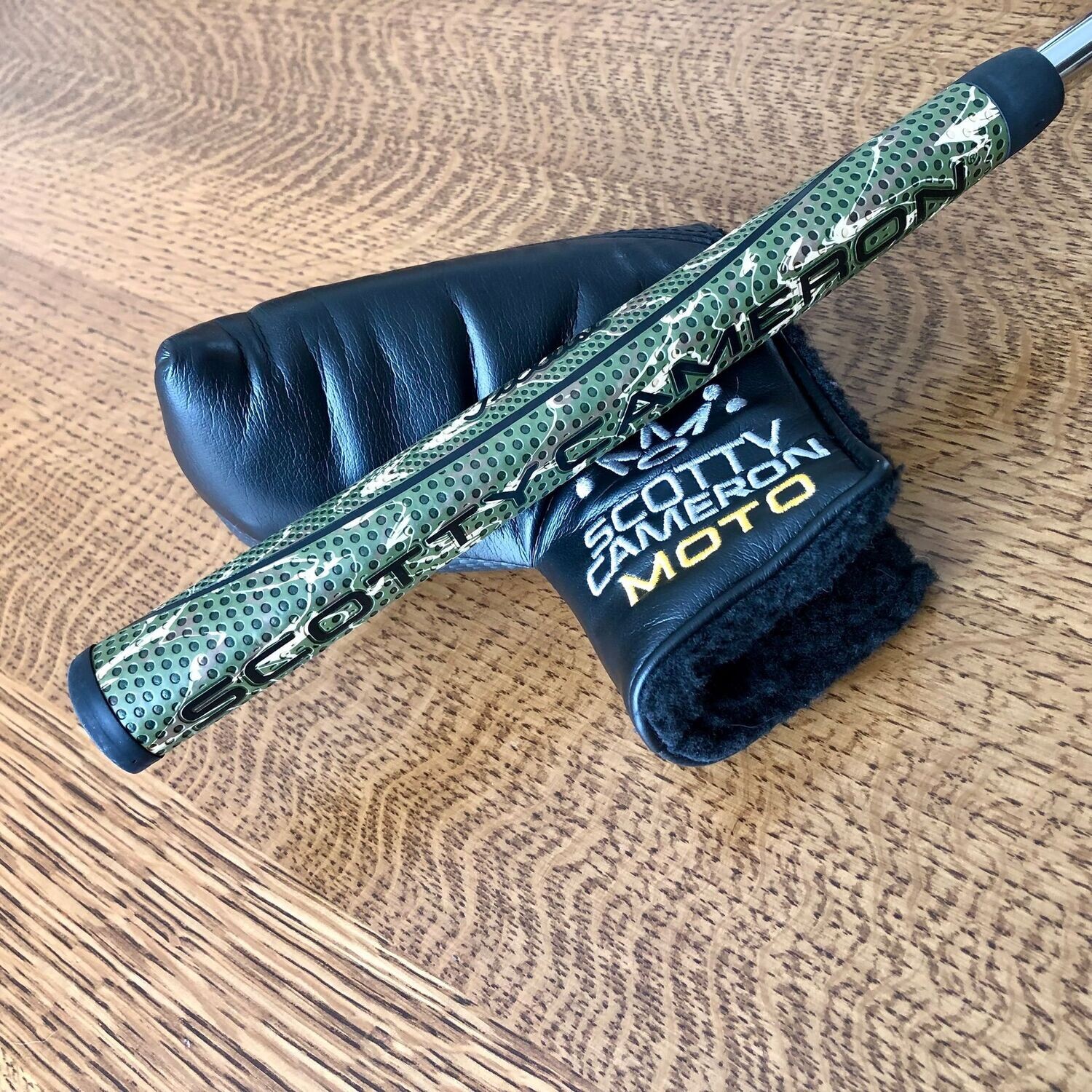 NEW* Scotty Cameron MOTO Futura 5CB 34.5in Putter- Camo Grip
