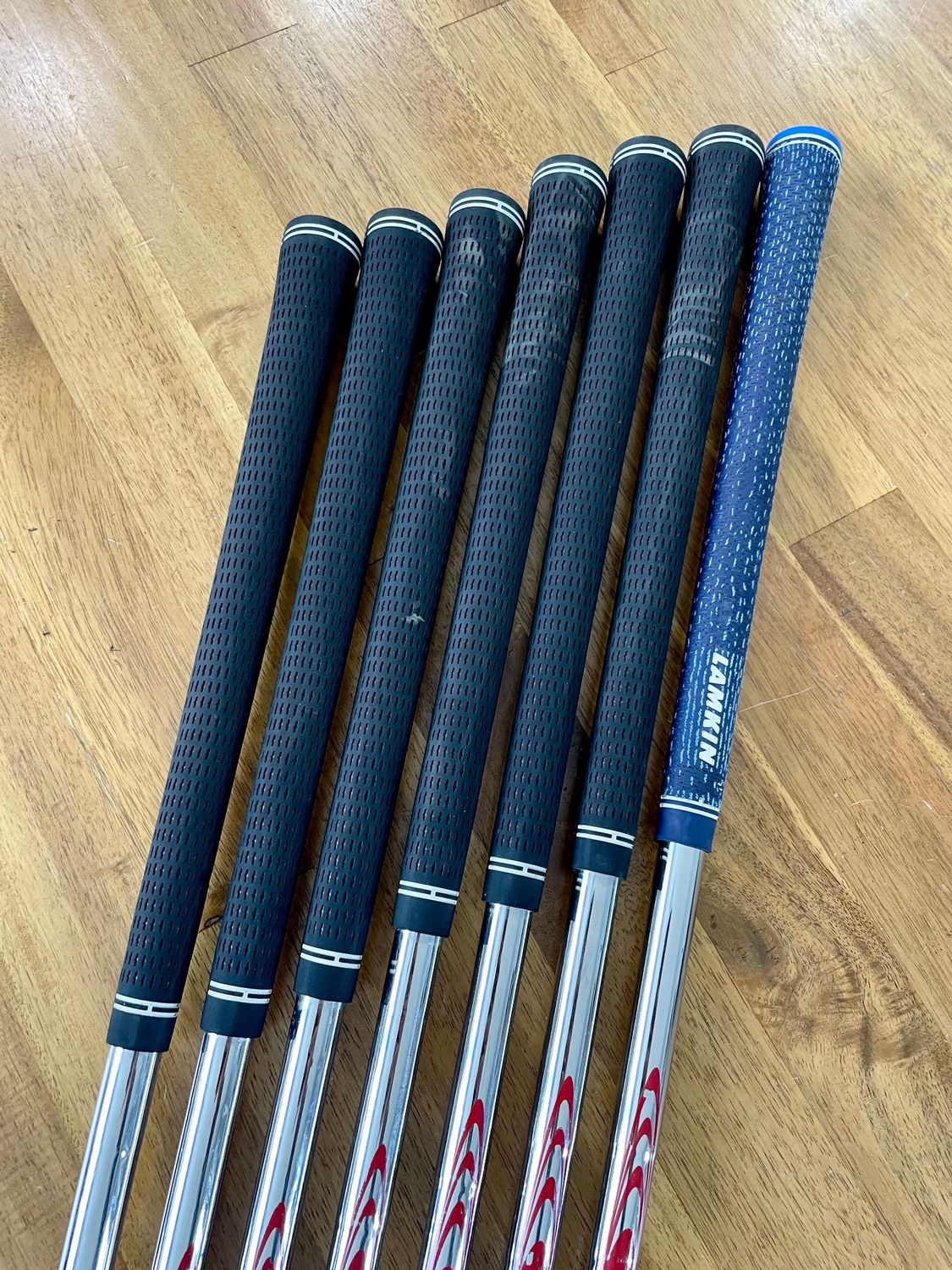 Callaway 18 Apex MB Raw 4-P, Iron Set- Nippon Modus3 120 X Callaway 18 Apex MB Raw 4-P, Iron Set- Nippon Modus3 120 X