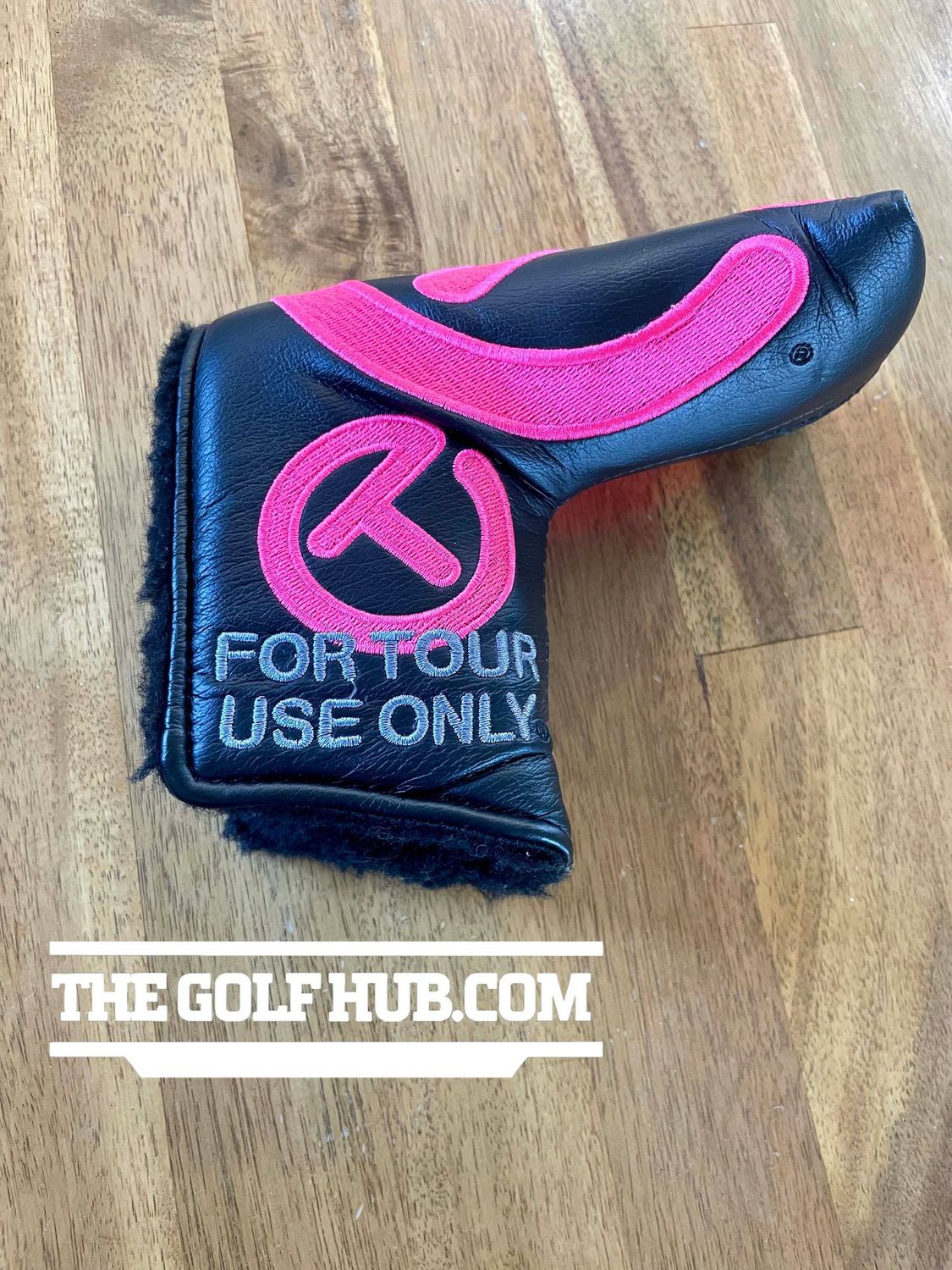 *NEW* Scotty Cameron Circle T Black & Pink Putter Studio Head Cover