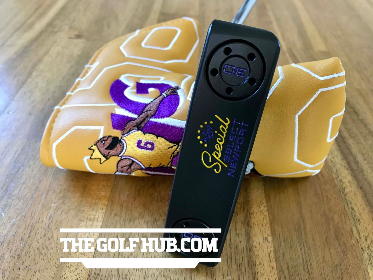 *NEW* Scotty Cameron SS Newport LA Lakers Purple/Gold 34in Putter