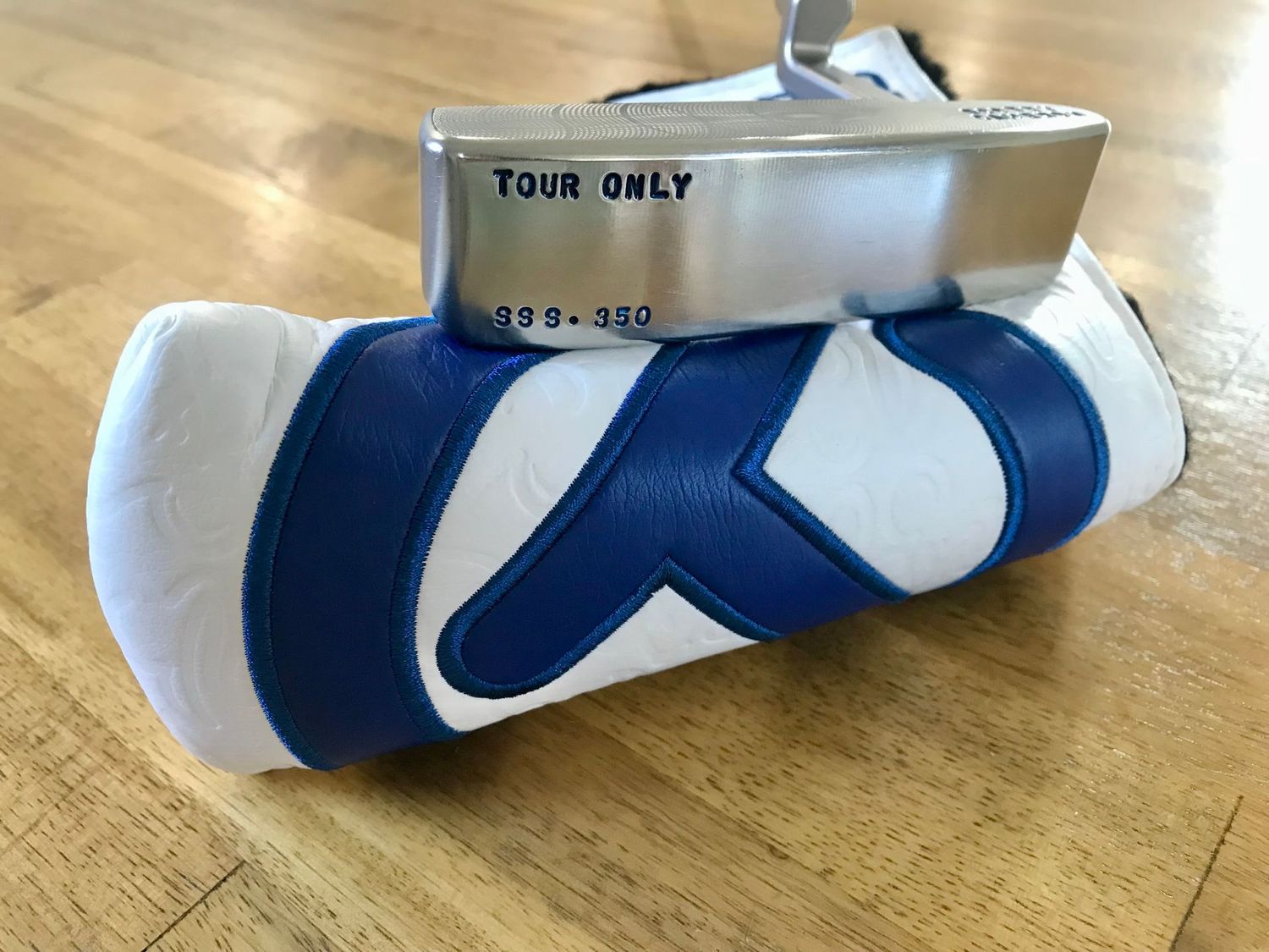 PRISTINE* Scotty Cameron Circle T COA 009M Tour Masterful