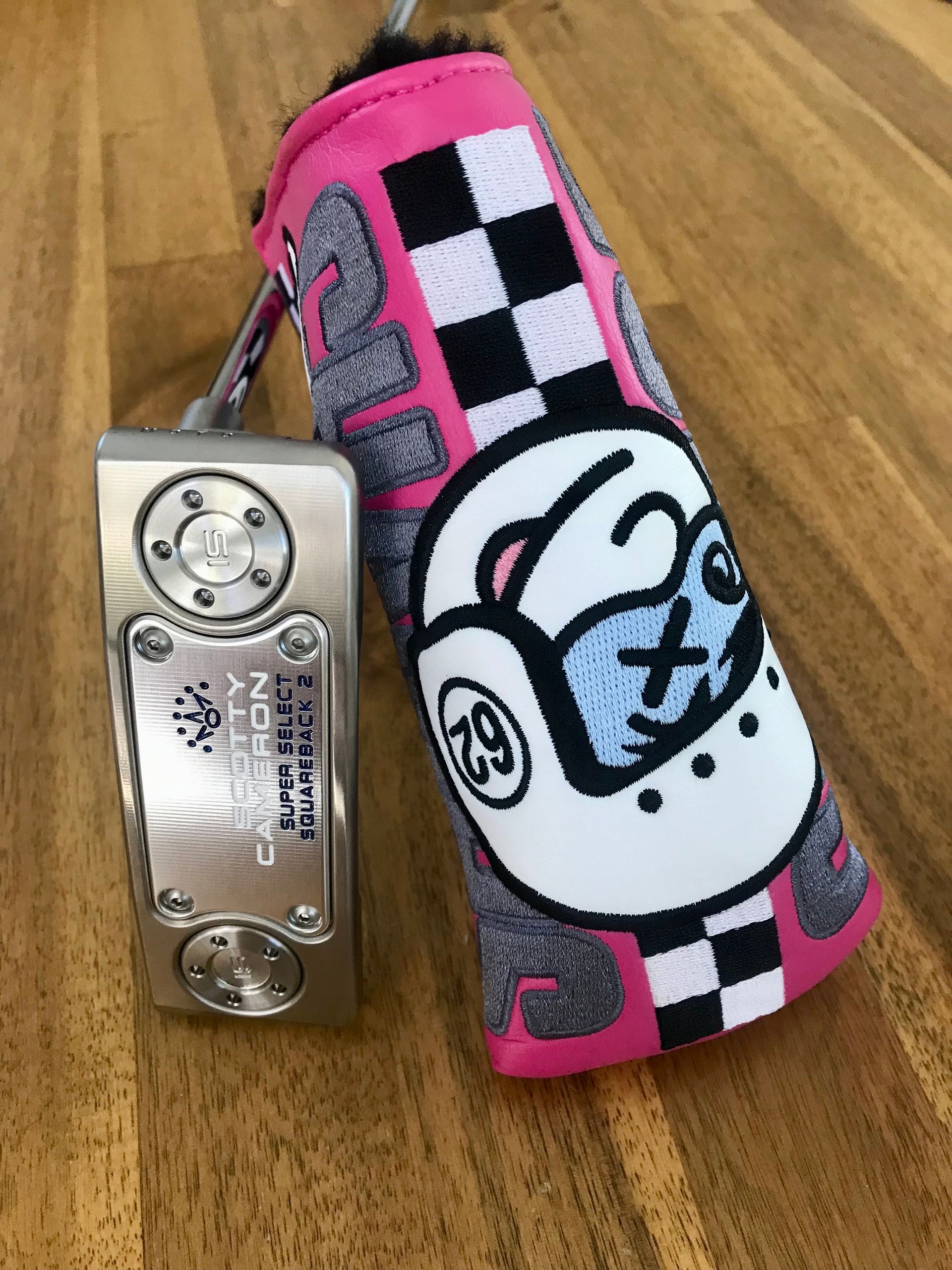*NEW* Scotty Cameron MOTO Squareback 2 34.5in Putter- Pink Camo Grip