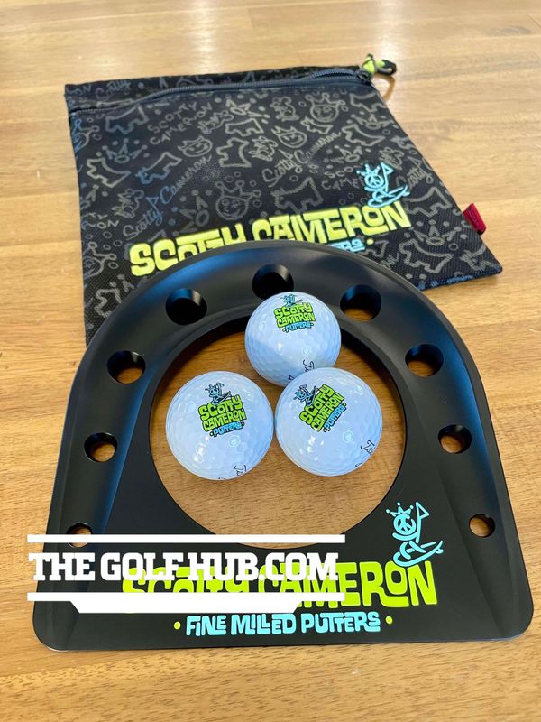 *NEW* Scotty Cameron Gallery Black Peace Surfer Putting Cup Kit