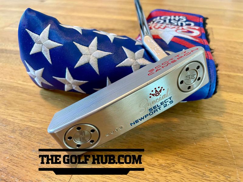 Scotty Cameron MOTO Special Select Newport 2.5 34in Putter- Stars & Stripes Cover