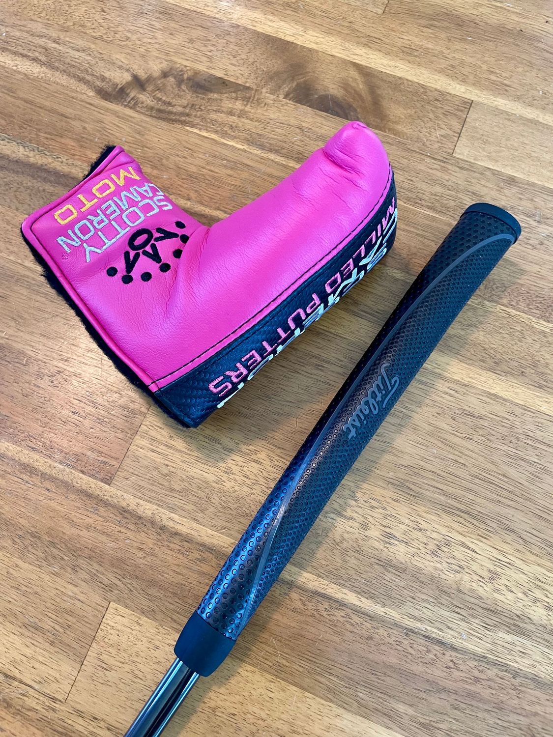 SCOTTY CAMERON FUTURA 5MB 日本限定500本 レア品 Scotty Cameron Cameron & Crown Futura 5MB Putter - MINT