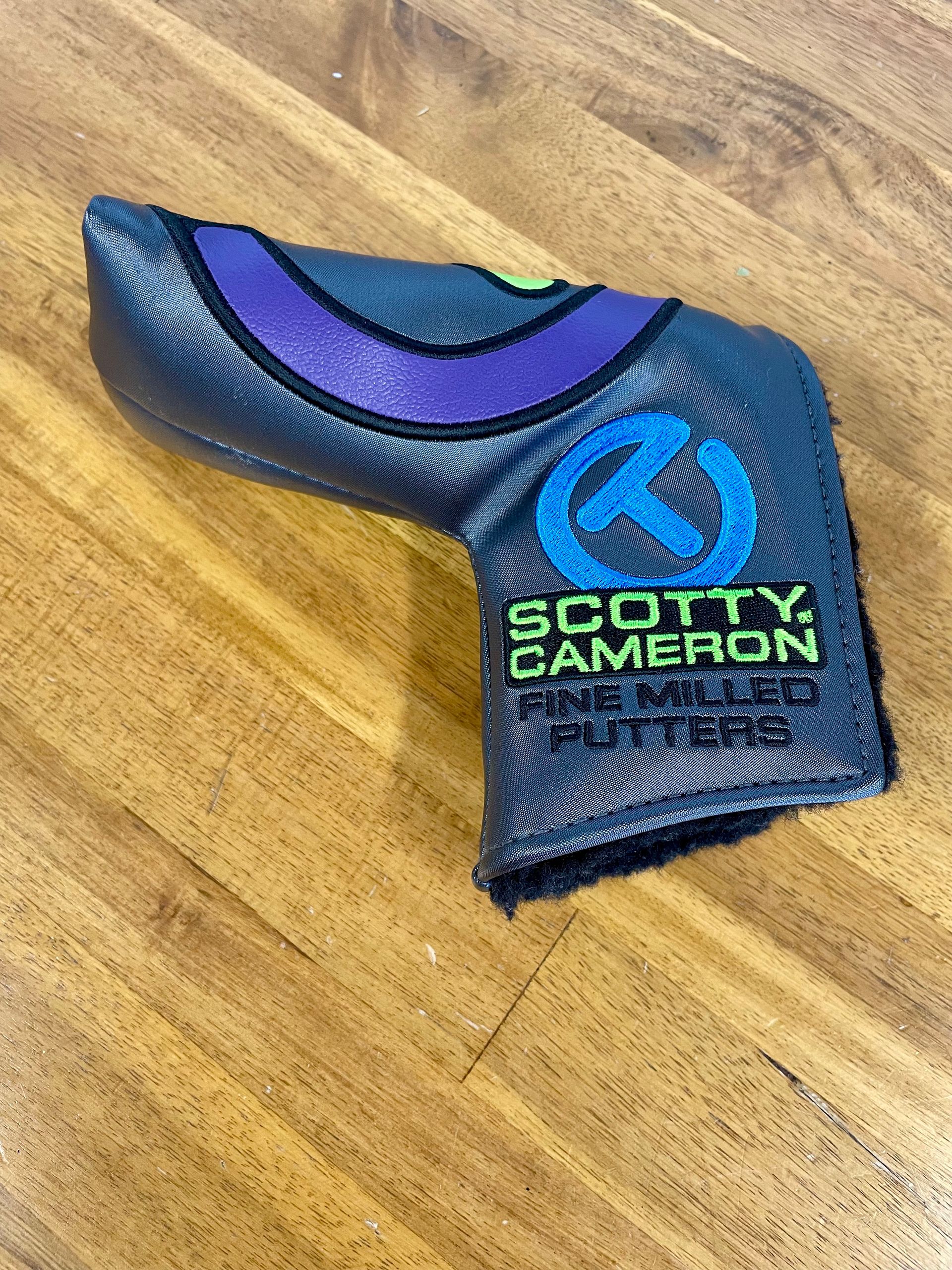 *PRISTINE* Scotty Cameron Circle T Stick Figure Head Cover- Neon/Blue/Purple