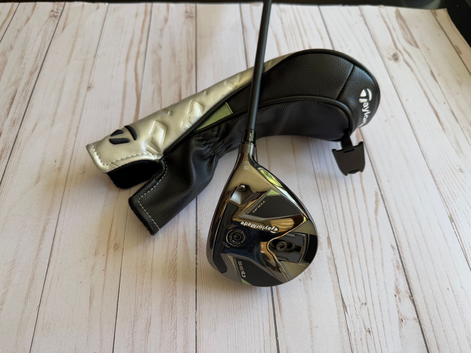 *NEW* TaylorMade Qi35 Tour 15* Titanium 3W- Ventus 5R Non VeloCore Shaft