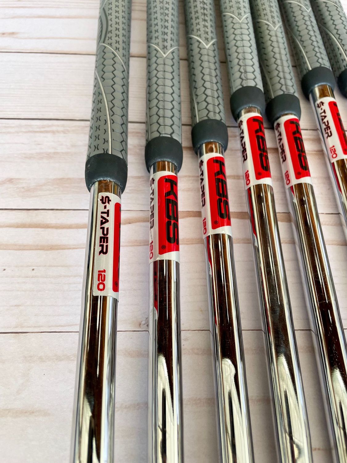 TaylorMade P7TW 4-PW Iron Set $ Taper 120g