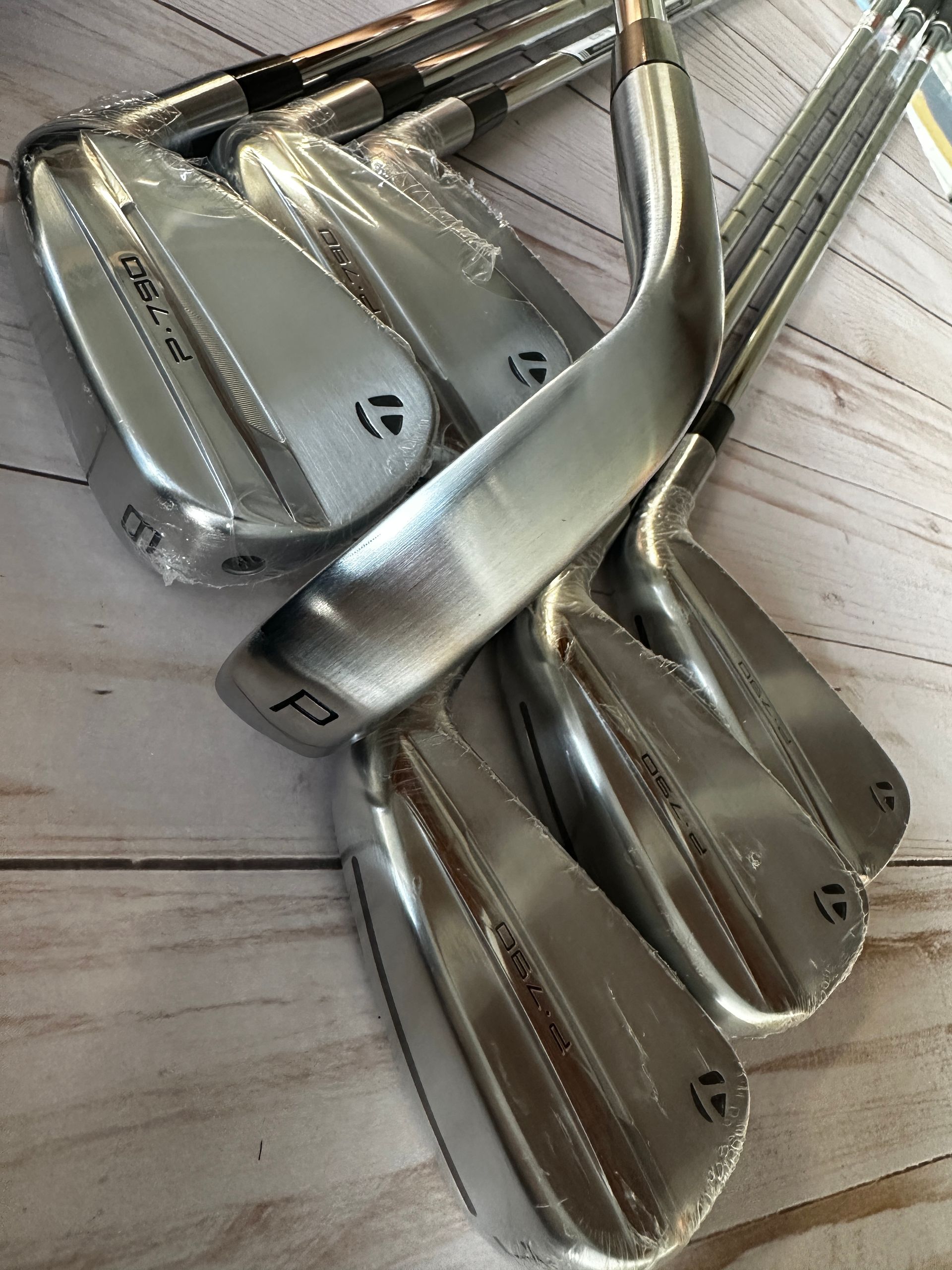*NEW* TaylorMade P790 4-P (7pcs) Iron Set- KBS Tour LIte S
