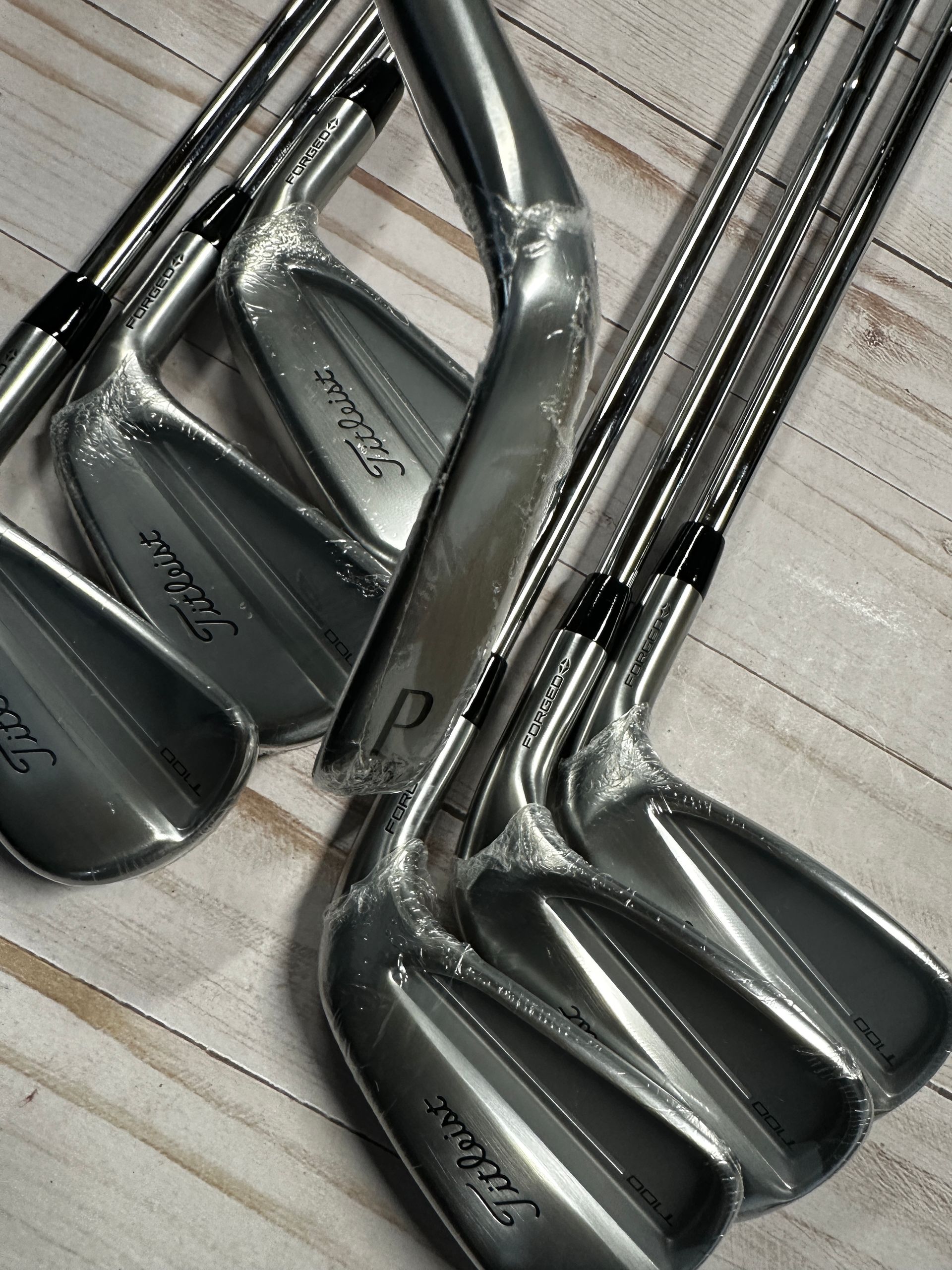 *NEW* Titleist T100 2025 4-P (7pcs) Iron Set- True Temper AMT White