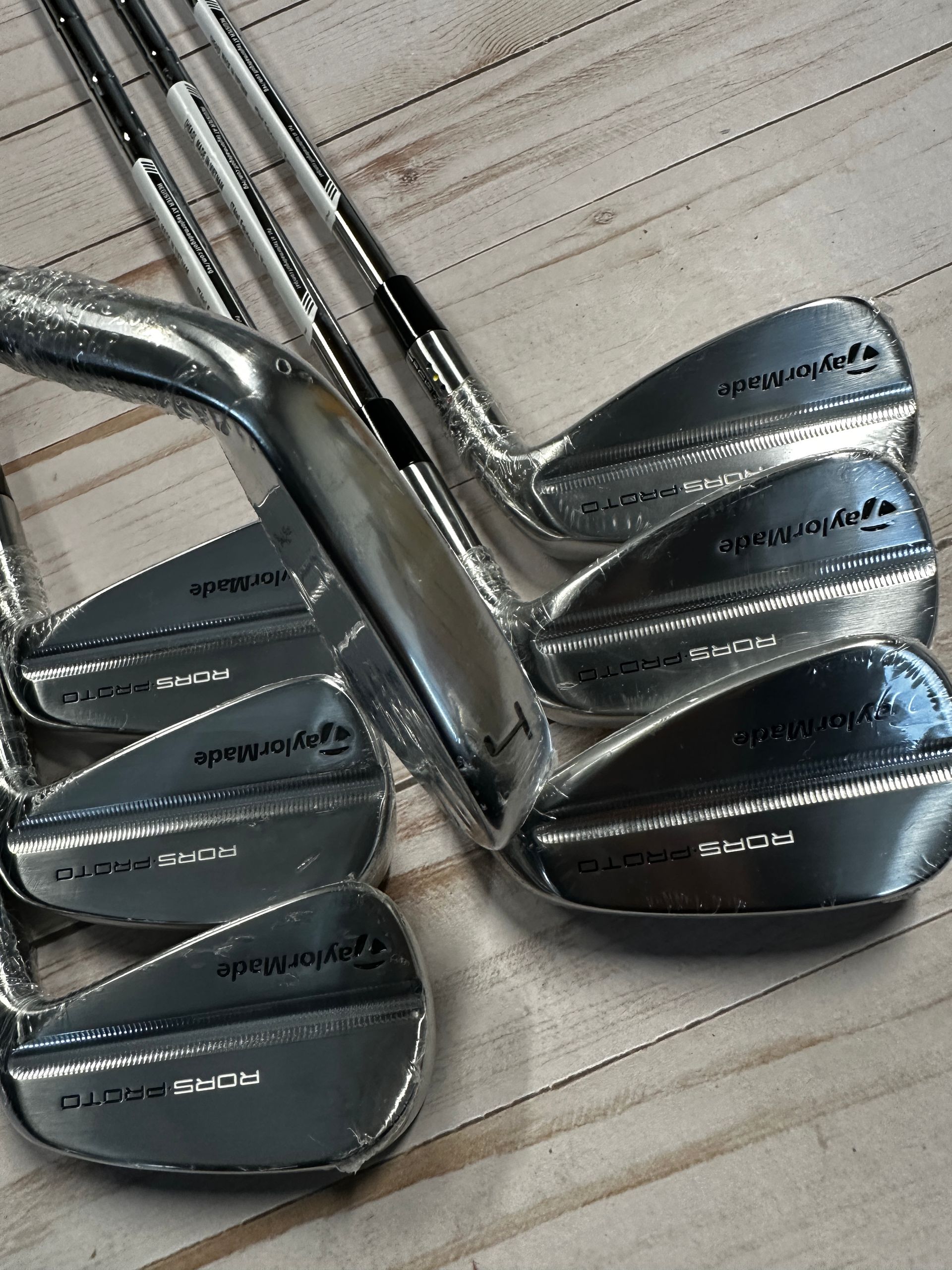 *NEW* TaylorMade Rors Proto 4-P (7pcs) Iron Set- KBS Tour Lite S