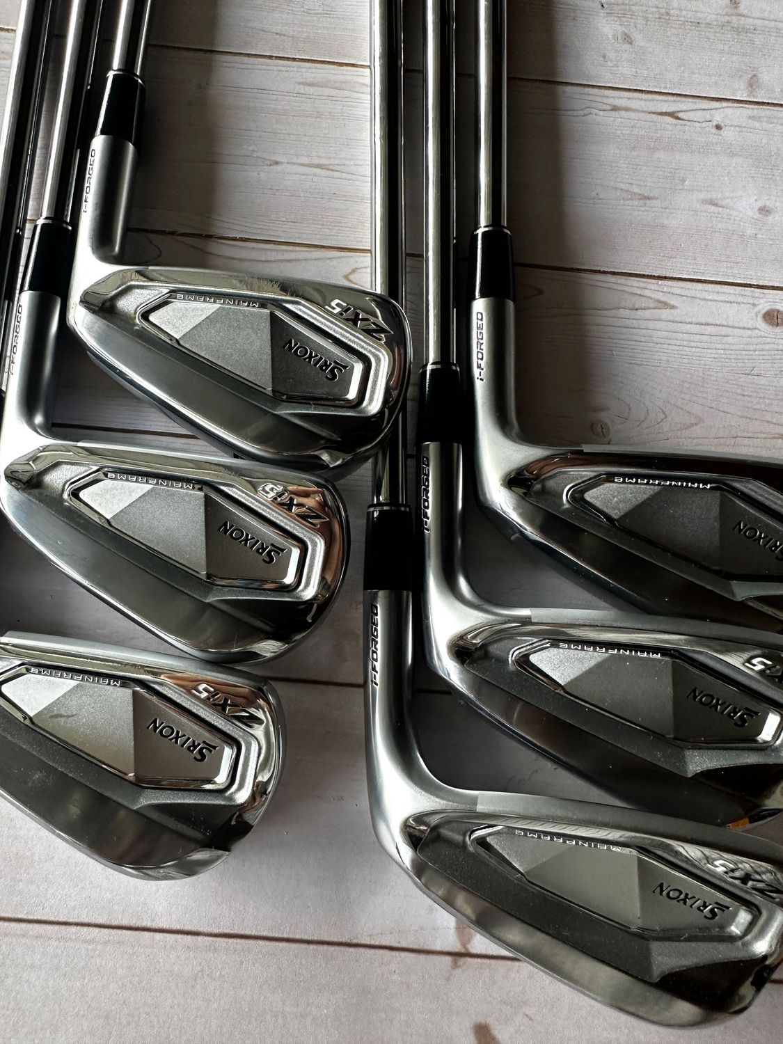 Srixon ZXi5 iForged 5-P (6pcs) Iron Set- KBS Tour 120S Srixon ZXi5 iForged 5-P (6pcs) Iron Set- KBS Tour 120S