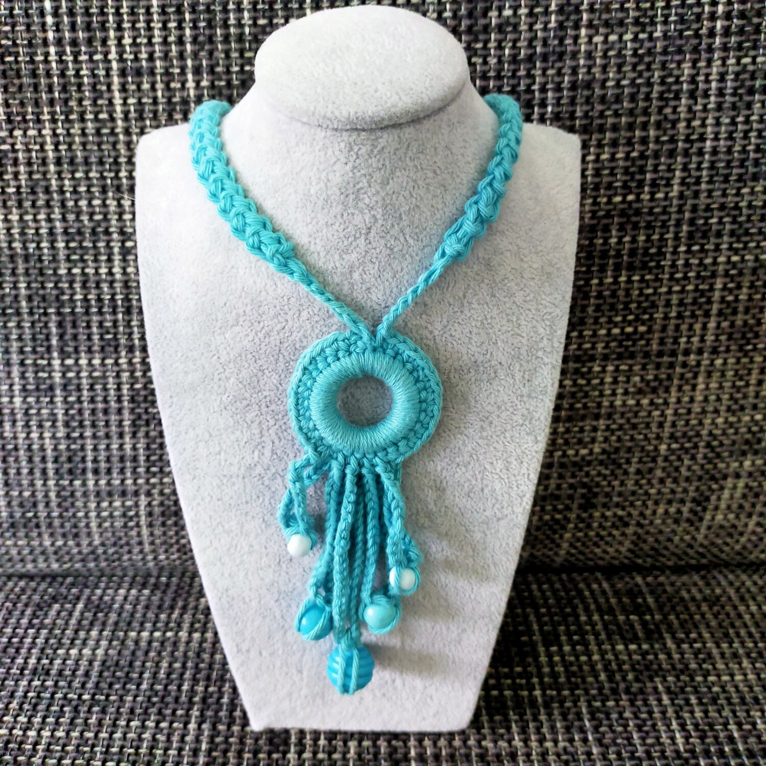 Stricken Halskette mit Baumwolle 