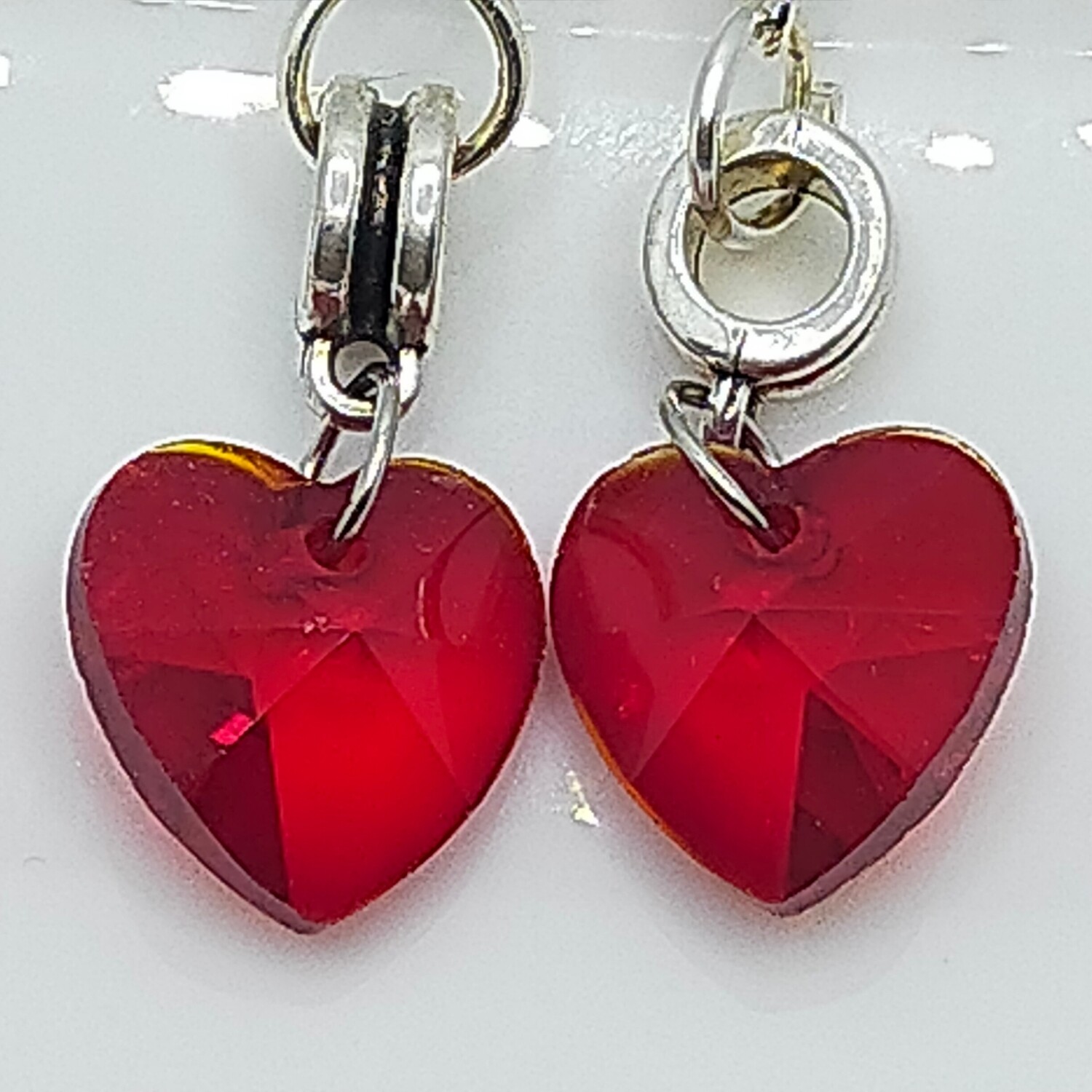 925er Sterling Silber mit Stempel Kritaleherzen Ohrringe in verschiedenen Farben 