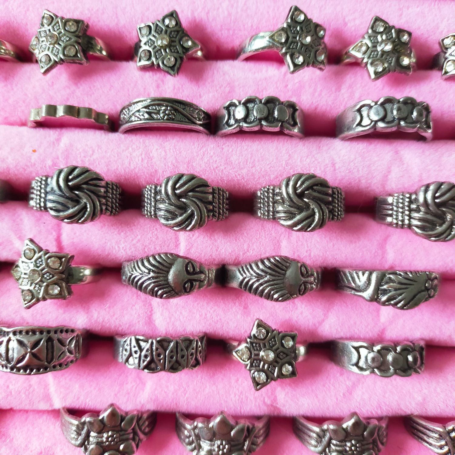Finger Ring