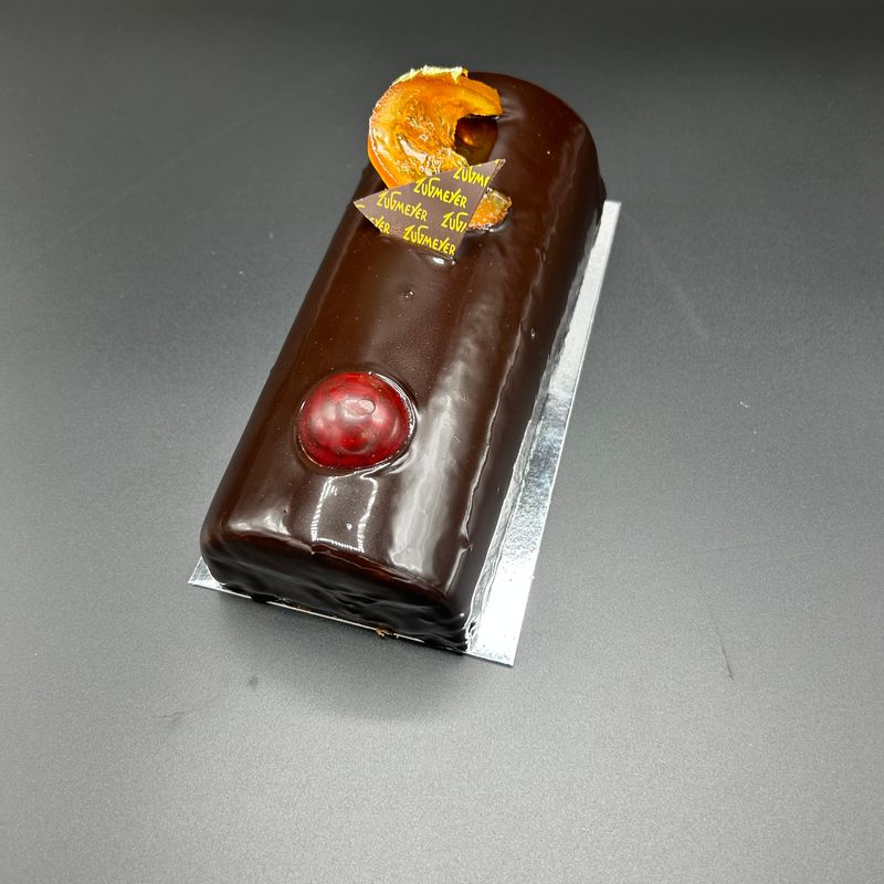 Bûche de Noël : chocolat & mousse à l'orange