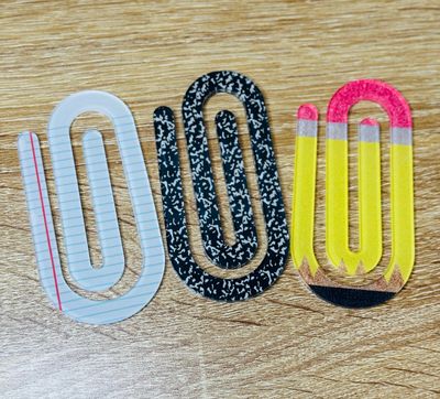 Set Of 3 Teachers Appreciation Day Gift Jumbo Paper Clips.