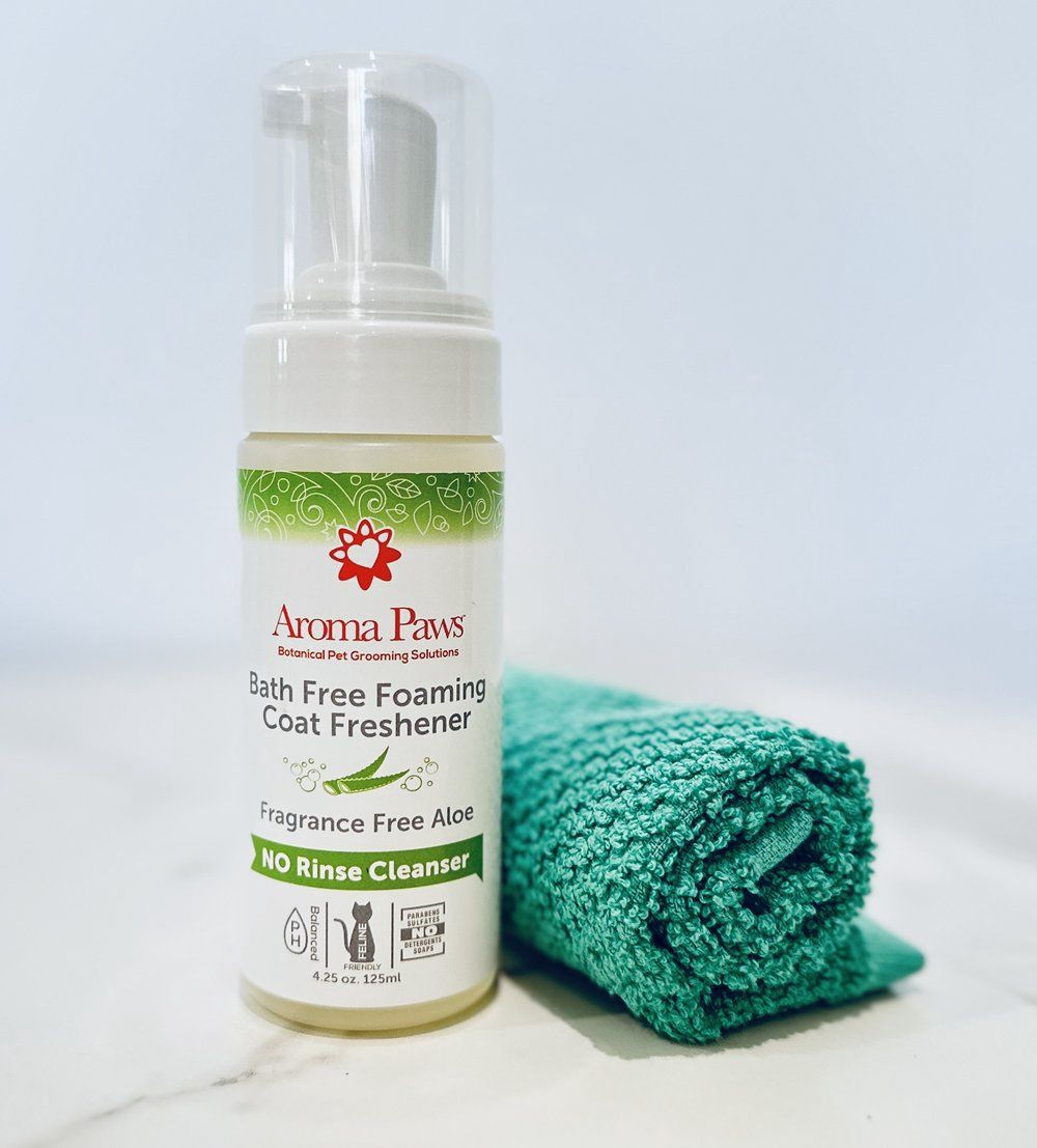 Bath Free Foaming Coat Freshener, Scent: Fragrance Free Aloe
