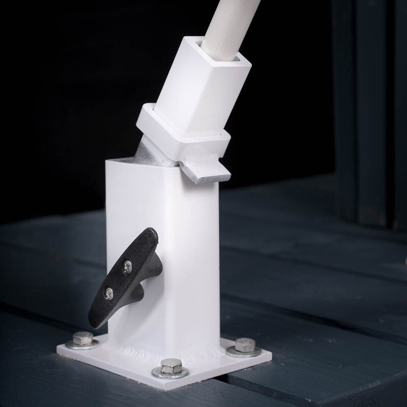 Mooring Whip Deck Mounted Pivots To Vertical Position