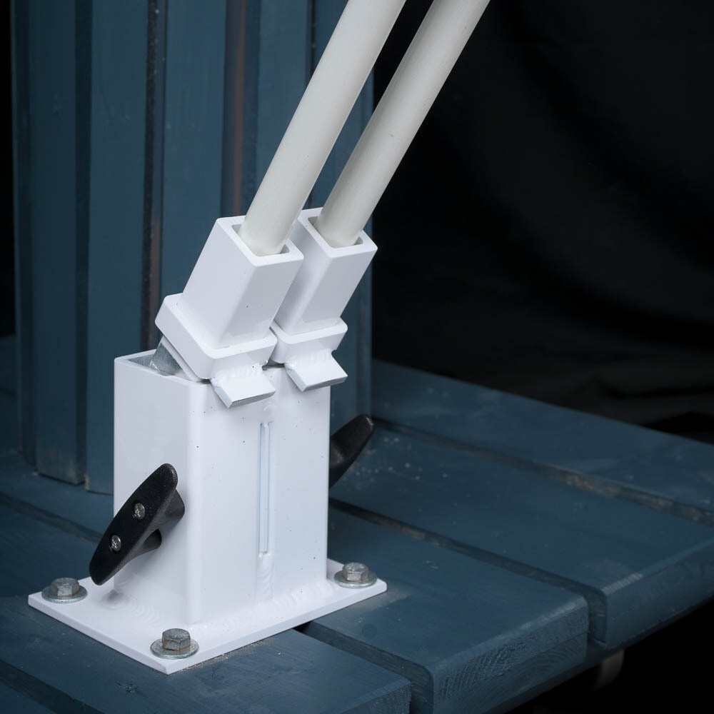 Dual Pivot Mooring Whips Deck Mounted System