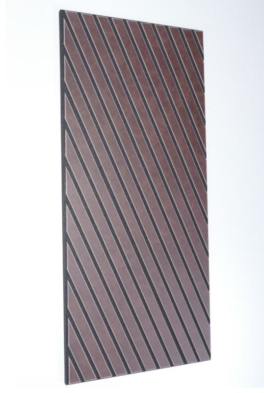 Akustikpaneele mit Deckschicht aus veganem Leder mit diagonalen V Cut und 5mm Fase