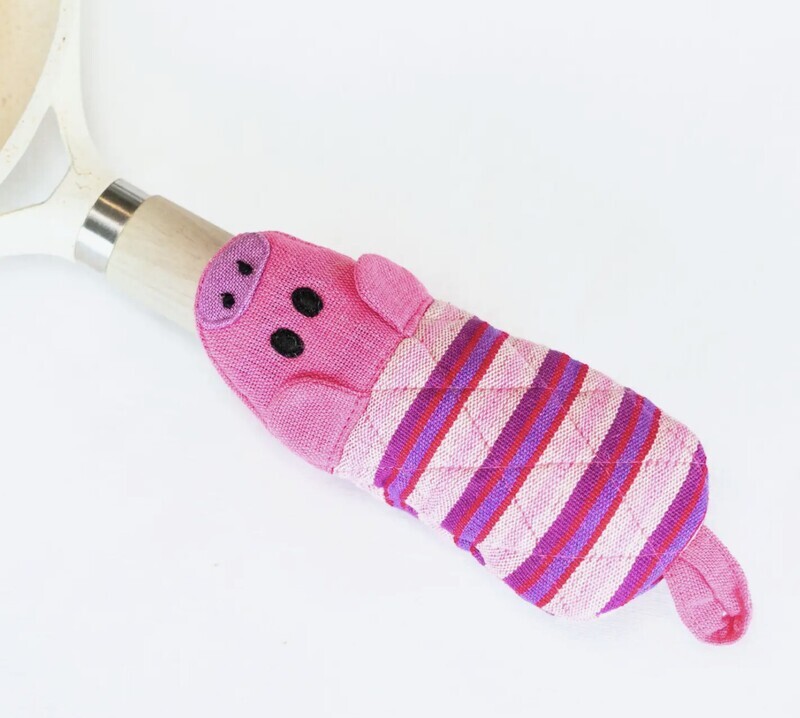Piglet Handle Holder