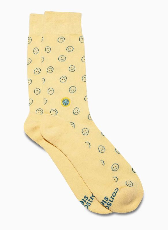 Socks that Support Mental Health Smiley Face M