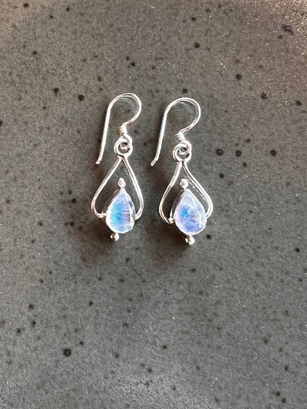 Kumari Gemstone Earrings