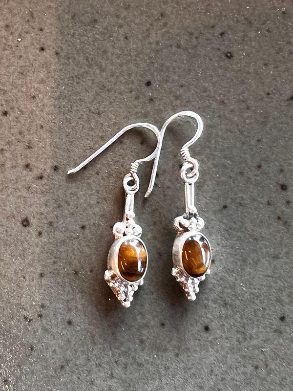 Kumari Gemstone Earrings