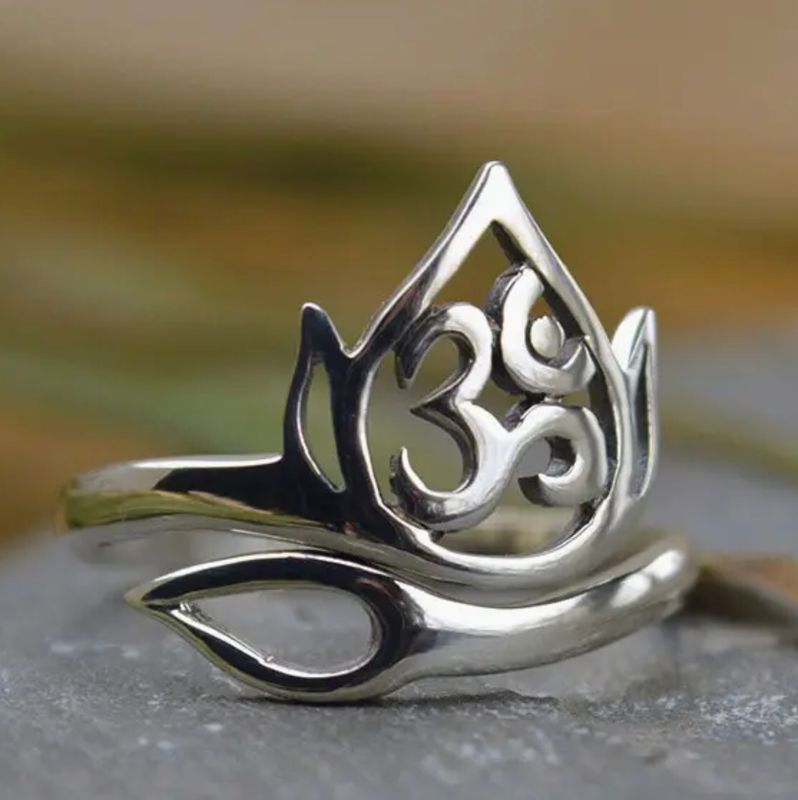 Adjustable Lotus and Om Ring
