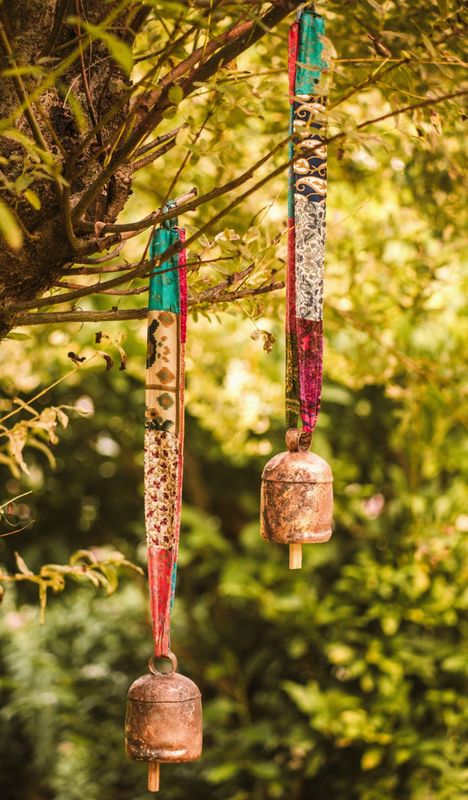 Bell w/ Sari Ribbon