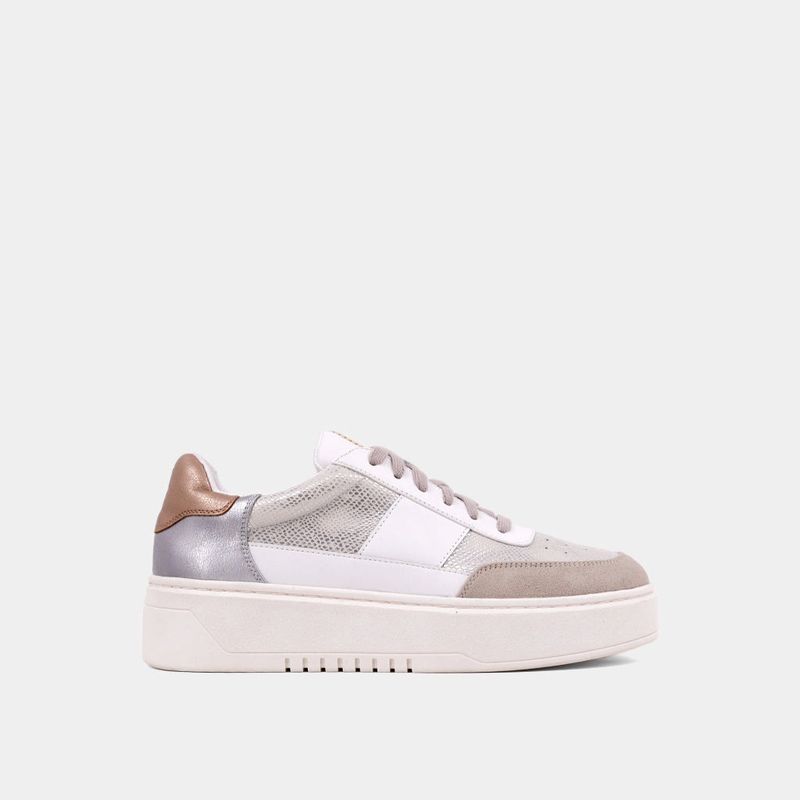 Oriana Sneakers