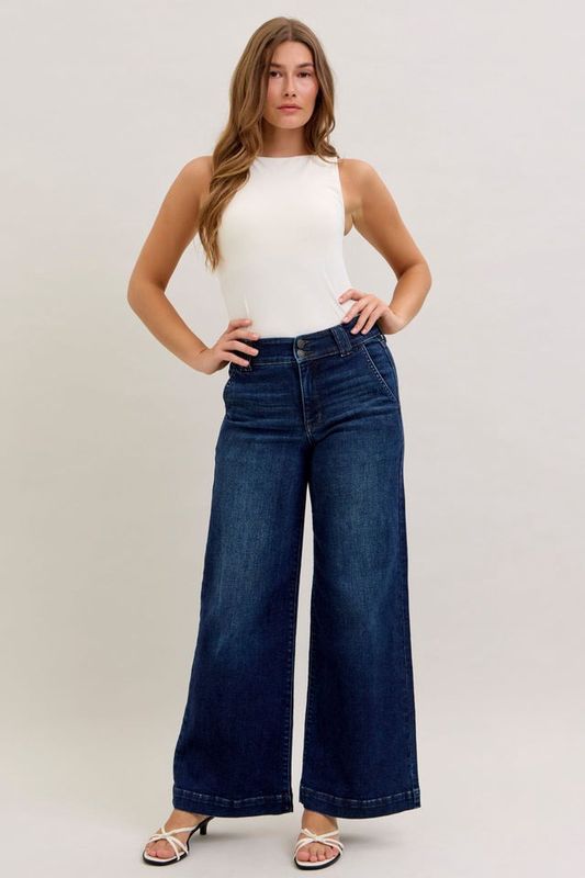 Trouser Cut/Short Inseam