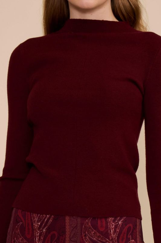 Murphy Sweater W/Scarf - Burgundy