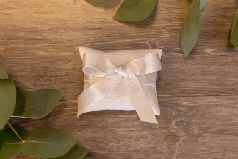 BUSTA BOMBONIERA CANETE’ BIANCA ARTIGIANALE