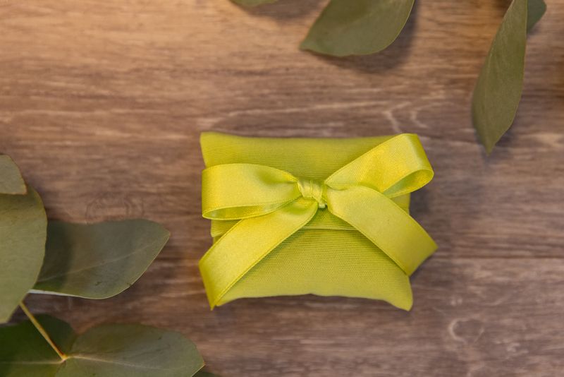 BUSTA BOMBONIERA CANETE’ VERDE ARTIGIANALE