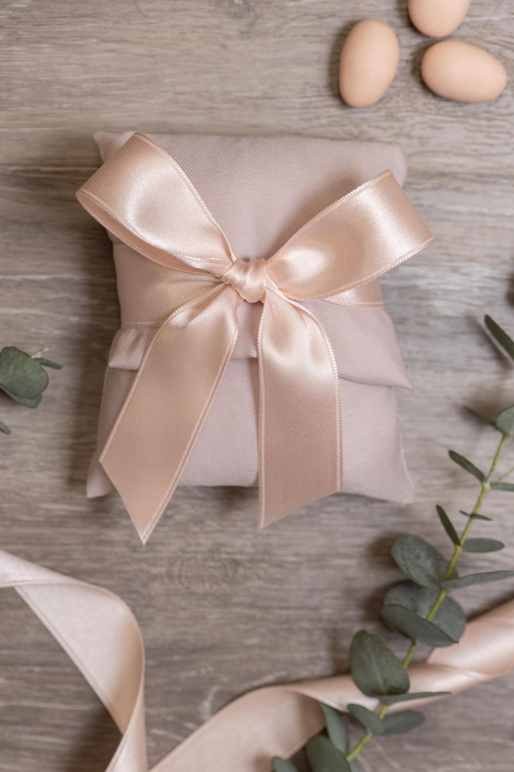 BUSTA GRANDE BOMBONIERA IN COTONE ROSA CIPRIA ARTIGIANALE: