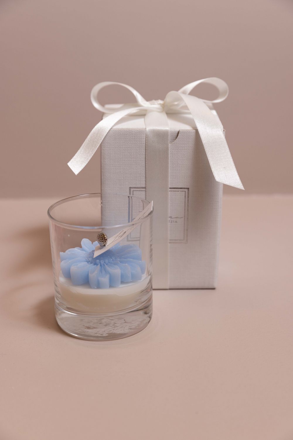 CANDELA ARTIGIANALE MARGHERITA AZZURRA