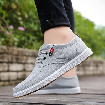 Men&#39;s shoes
