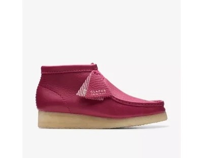 Berry Leather Wallabee Clarks