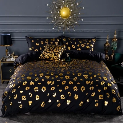 Gold Lip Print Bronzing 3 Pcs Bedding Set