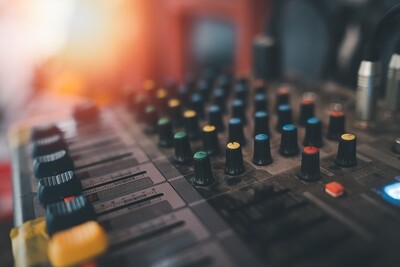 Pedals &amp; Mixers
