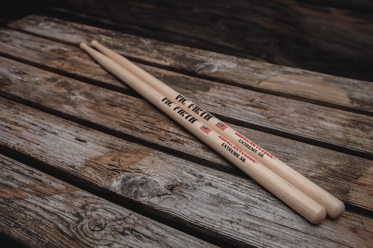 Vic Firth American Classic Hickory Drumsticks Wood Extreme 5B