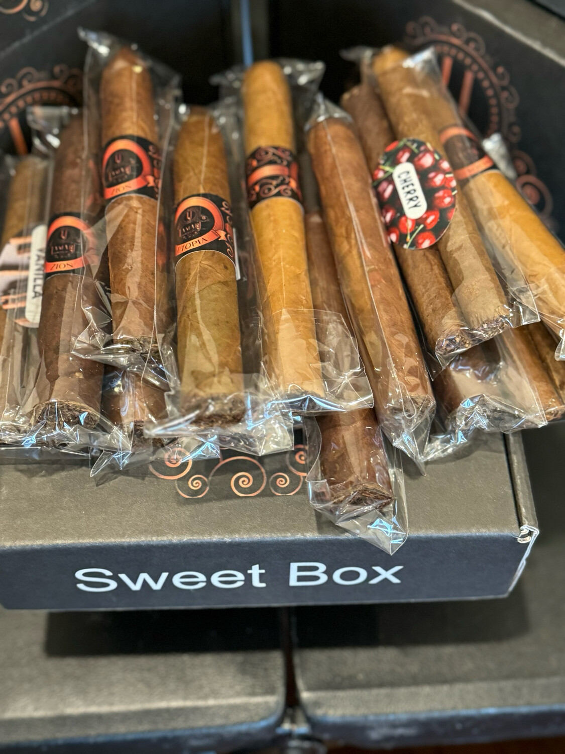 Sweet Cigar Box (16)