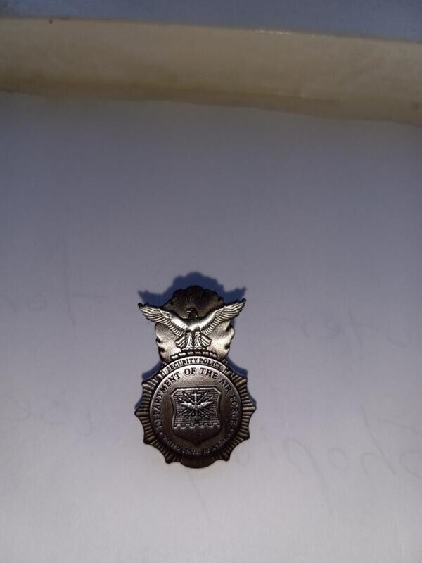 Cop Badge Lg