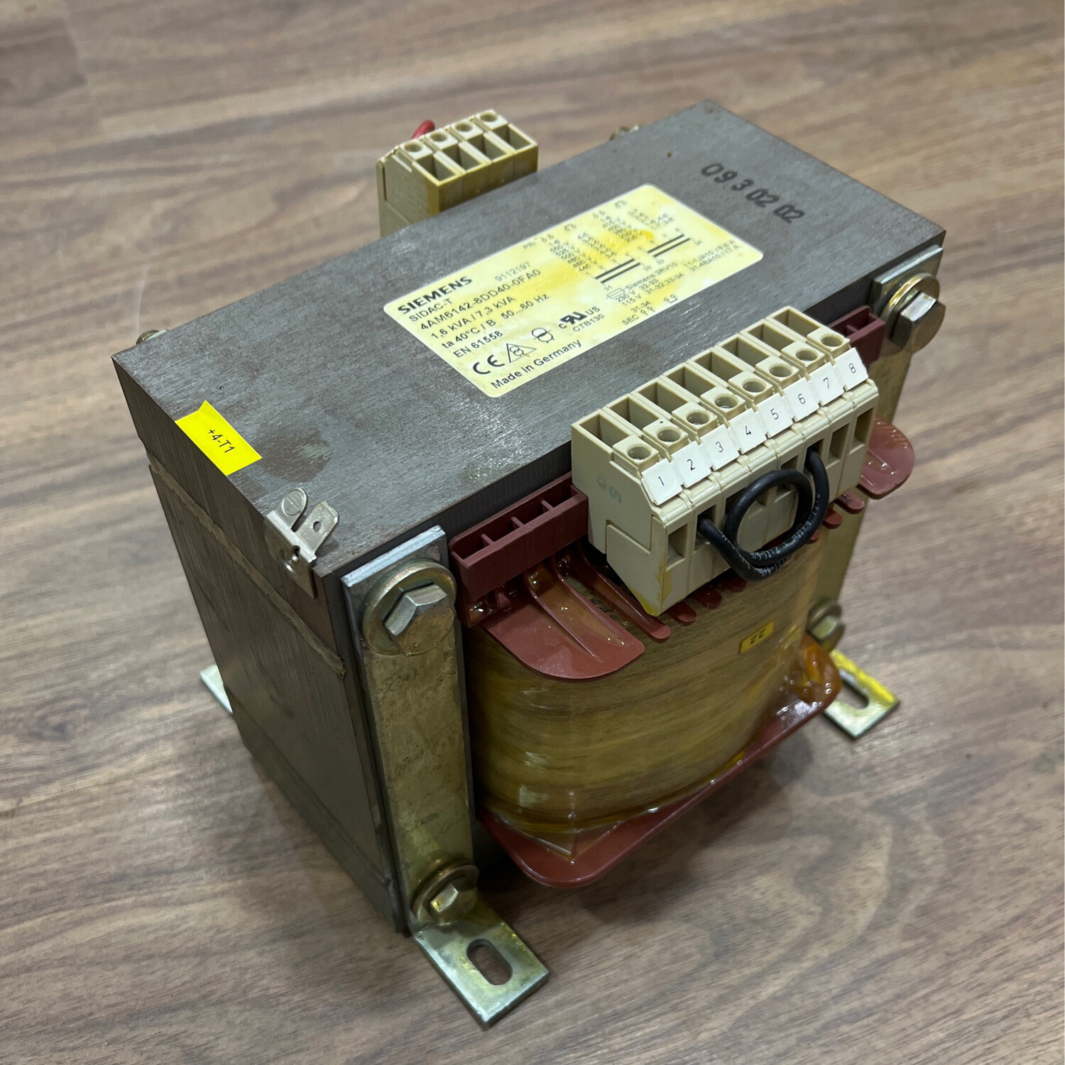 SIEMENS 4AM6142-8DD40-0FA0