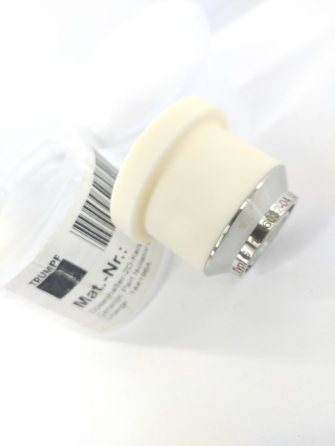 Ceramic Part Isolator M12-CL