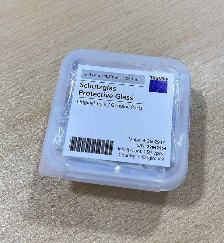 Protective glass D34mm/1030 nm-1080 nm